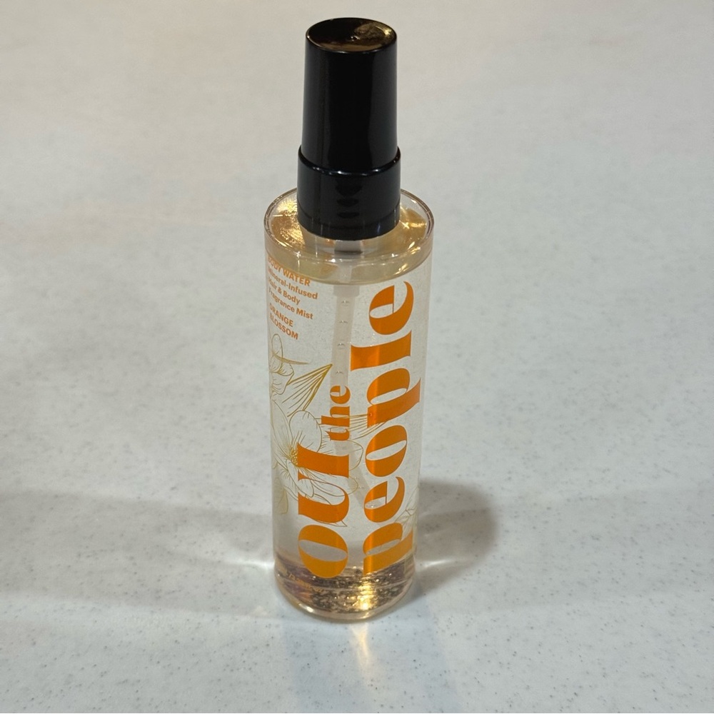 Oui the People Body Water Mineral-Infused Hair and Body Fragrance Mist Orange